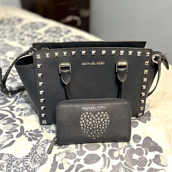 Michael Kors Handbags - Navy blue Michael Kors handbag and wallet